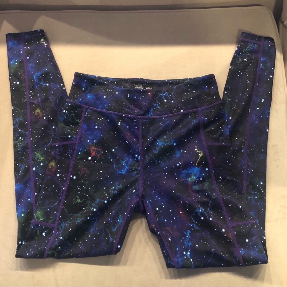 CVG Retired Full Length Galaxy Leggings EUC Small